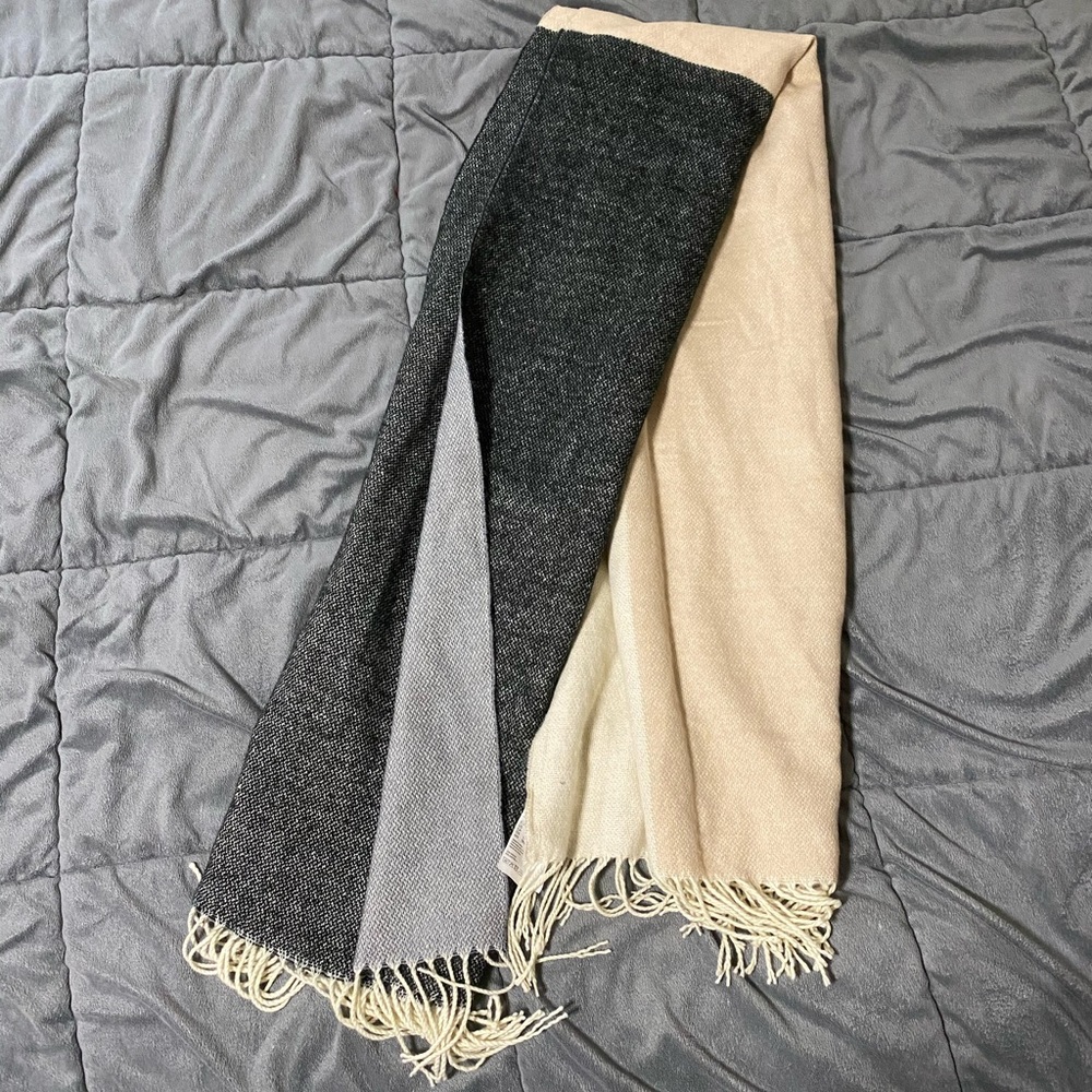H&M scarf